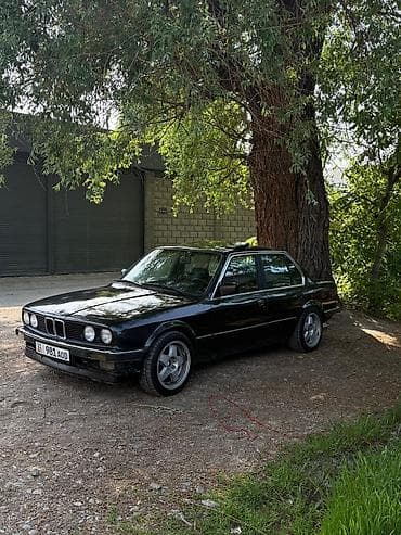 старый машины: BMW 3 series: 1986 г., 2.5 л, Седан — 5