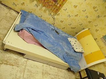 Кровати: Односпальная кровать с мягким изголовьем - Размер спального места — 3