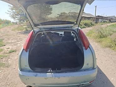 Ford Focus: 2004 г., Механика, Бензин, Хэтчбэк — 6