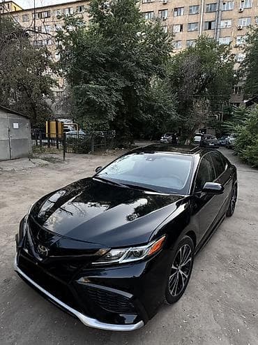 Продажа авто: Toyota Camry: 2019 г., 2.5 л, Автомат, Бензин, Седан — 4