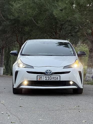 e2 byd: Toyota Prius: 2019 г., 1.8 л, Автомат, Гибрид, Хэтчбэк — 8