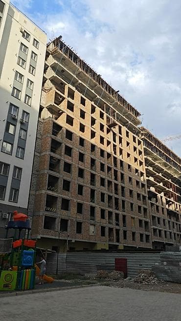 семье: 4 комнаты, 121 м², Элитка, 4 этаж, ПСО (под самоотделку) — 2