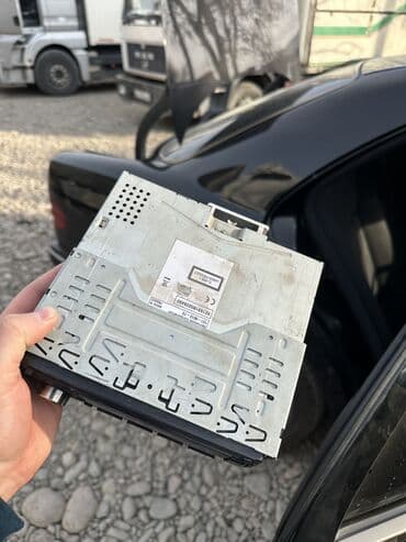 автомагнитола выдвижной: Автомагнитола Kenwood KDC-4051U (1-DIN) Особенности: - Поддержка — 4