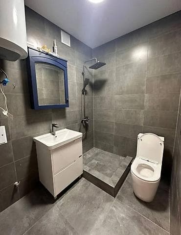 Квартиры: 1 комната, 45 м², 106 серия улучшенная, 3 этаж, Евроремонт — 4