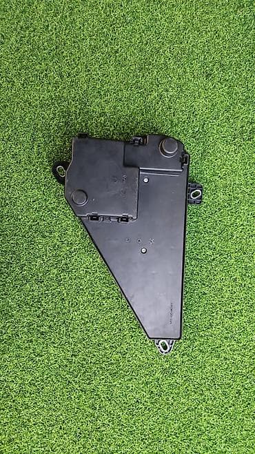 bmv e32: Блок предохранитель 9 138 —-830 Год 2007 В отличном состоянии, очень — 2