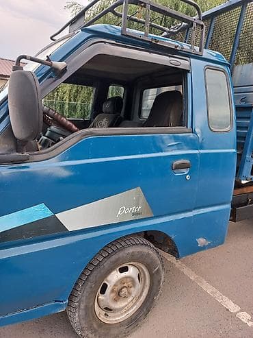 Продажа авто: Hyundai Porter: 1999 г., 2.5 л, Механика, Дизель — 9