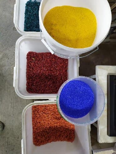 аквариумная рыбка: Грунт для аквариума. 
Разные цвета. 
Цена от 50 до 250 сом — 1