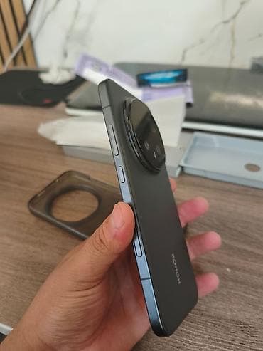 телефон кракен: Honor Magic 8 Pro, Б/у, 1 ТБ, цвет - Черный — 5