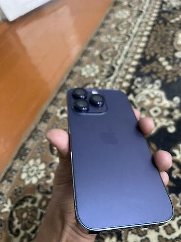 iphone 4a: IPhone 14 Pro, Deep Purple, 78 % — 1
