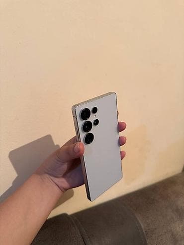 Samsung Galaxy S25 Plus, Б/у, цвет - Белый, 1 SIM