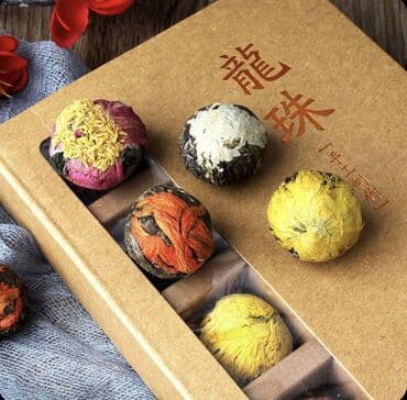 сервиз посуды: Цветочный набор • Набор из 18 бутонов(сумка, коробка) 🫰Цена набора — 2