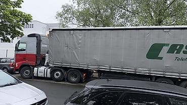 Транспорт: Тягач, Volvo, 2012 г., Тентованный — 6