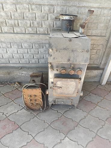 Твердотопливная рабочий/котёл для отопления помещений и обогрева