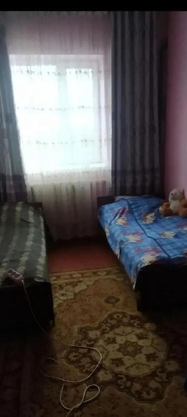 варианты: 66 м², 3 комнаты, Парковка, Забор, огорожен — 2
