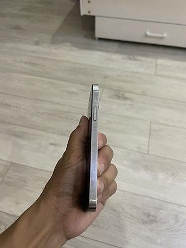Техника и электроника: IPhone 12 Pro, Б/у, 128 ГБ, Серебристый, Чехол, 100 % — 5
