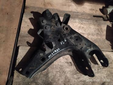 Передний левый рычаг Nissan Б/у, Оригинал