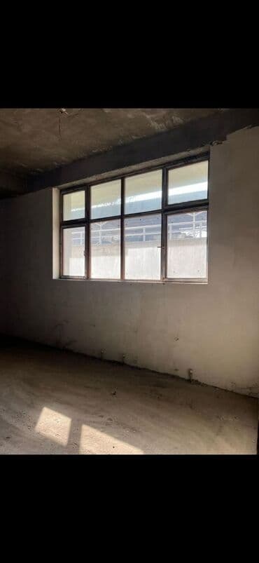 коммерческая недвижимость ош: Ахунбаева Манаса Сдается помещение Площадь:1300м2 Этаж:1 Цена :17$ — 3