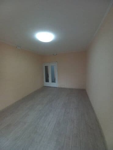 советский щербакова дом: 2 комнаты, 57 м², 105 серия, 1 этаж, Косметический ремонт — 2
