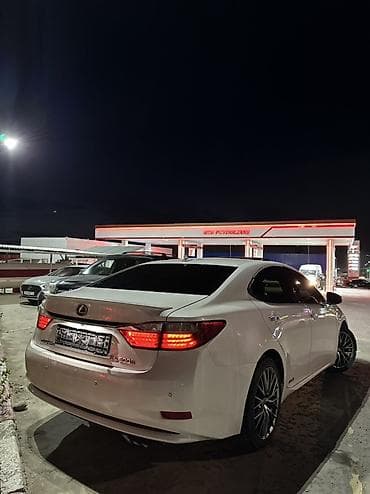 капот лексус: Lexus ES: 2013 г., 2.5 л, Автомат, Гибрид, Седан — 3