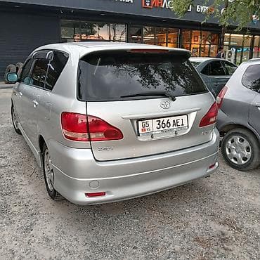 российский номера: Toyota Ipsum: 2003 г., 2.4 л, Автомат, Газ, Минивэн — 1