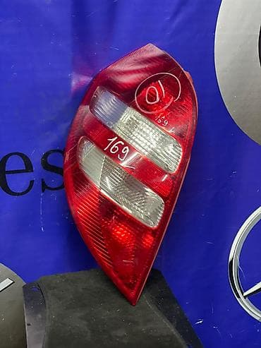 w169: Задний левый стоп-сигнал Mercedes-Benz 2005 г., Б/у, Оригинал — 1
