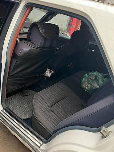 радиаторы 124: Mercedes-Benz E-Class: 1986 г., Седан — 5