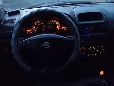 Транспорт: Opel Astra: 2002 г., 1.6 л, Механика, Универсал — 6