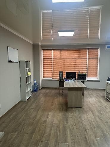 Джал мкр Сдается офисное помещение 42 м². Просторный открытый зал с at lalafo.kg Джал мкр Сдается офисное помещение 42 м². Просторный открытый зал с