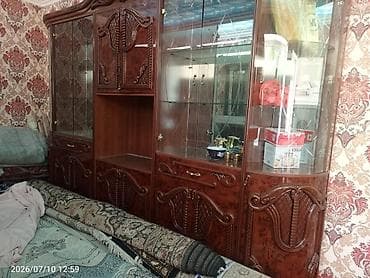 Гостиная стенка/серванту в классическом стиле. - Материал: ЛДСП/МДФ с