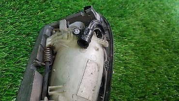 bmv e32: Задняя правая дверная ручка Дверная ручка BMW Б/у, Оригинал — 4