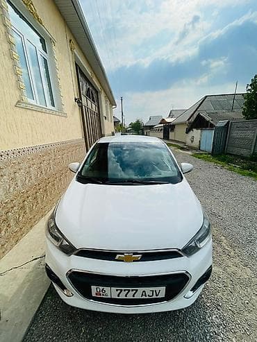 бесконтактная мойка: Chevrolet Spark: 2017 г., Автомат, Бензин, Хэтчбэк — 1