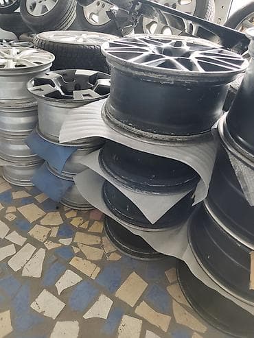 диски титан 14: Литые Диски R 18 Комплект, отверстий - 5, Б/у — 2