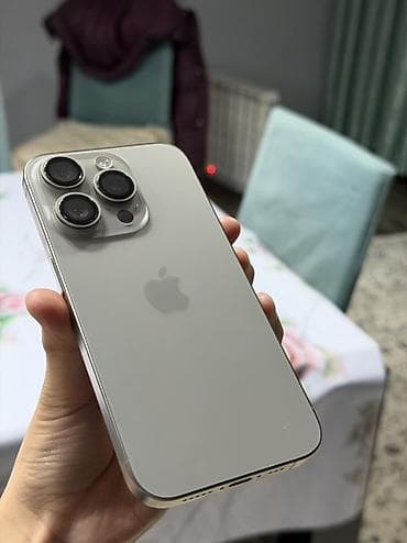 Apple iPhone: IPhone 15 Pro, Б/у, 128 ГБ, Natural Titanium, Коробка, 89 % — 1