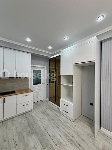 магистраль: 1 комната, 50 м², Элитка, 13 этаж — 3