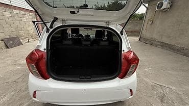 2 8: Chevrolet Spark: 2021 г., 1 л, Автомат, Бензин, Хэтчбэк — 7