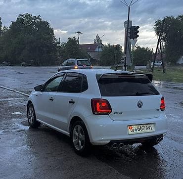 Volkswagen: Volkswagen Polo: 2010 г., 1.2 л, Механика, Бензин, Хэтчбэк — 2
