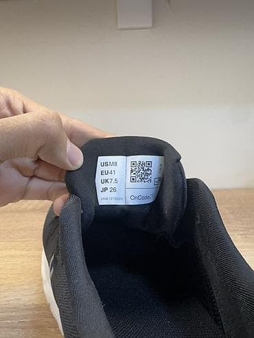 Жеке буюмдар: Эркектердин кроссовкасы, 40, 41, 42, Жаңы, түсү - Кара, Өзү алып кетүү — 5