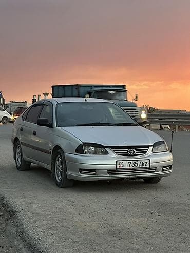 Транспорт: Toyota Avensis: 2002 г., 1.8 л, Автомат, Лифтбек — 1