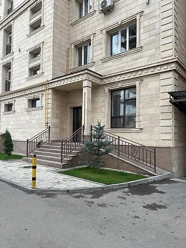 комнаты в ысык куле: Кабинет эпиляции и депиляции 112 м², 1 комната, С ремонтом, Без оборудования, Многоэтажное жилое здание, 1 линия — 1