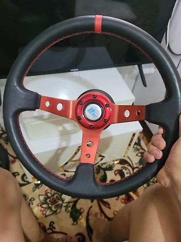 гольфы без носка: Руль Maserati Новый — 1