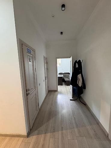 недвижимость базар коргон: Продажа офисов 115 м², С ремонтом, Без мебели, Многоэтажное здание, 1 этаж — 2