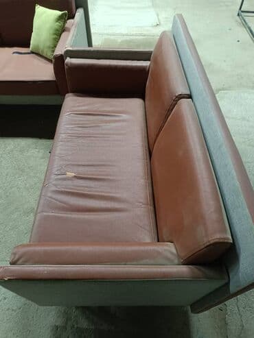 диваны кожаные бу: Прямой диван, Б/у, Двухместный — 8