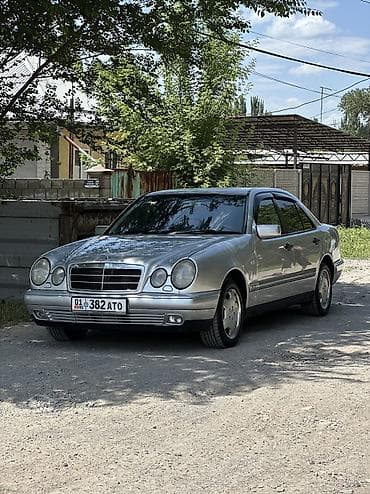 v class: Mercedes-Benz E-Class: 1999 г., 3.2 л, Автомат, Бензин, Седан — 2