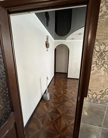 9мкр: 3 комнаты, 58 м², 104 серия, 2 этаж — 2