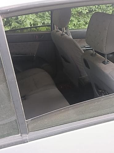 hyundai solaris i: Hyundai Getz: 2005 г., Механика, Хэтчбэк — 4