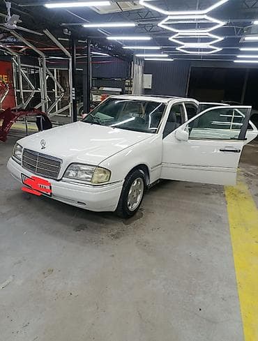 lexus es 2020: Mercedes-Benz C-Class: 1996 г., Седан — 1