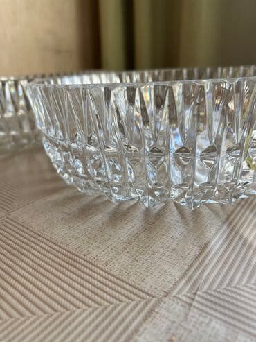 стоимость фарфоровых статуэток: Хрусталь 2 шт ! НОВОЕ ДИАМЕТР 24 см Адрес ул Советская / Бокомбаева — 1