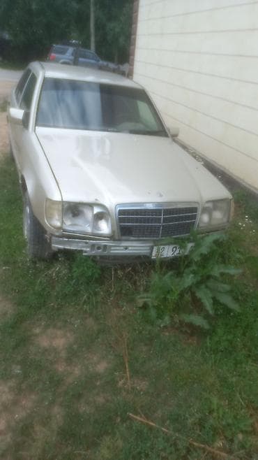 все запчасти: Mercedes-Benz W124: 1995 г., 3.2 л, Автомат, Бензин, Седан — 3