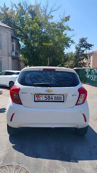 1: Chevrolet Spark: 2016 г., 1 л, Автомат, Бензин, Хэтчбэк — 5