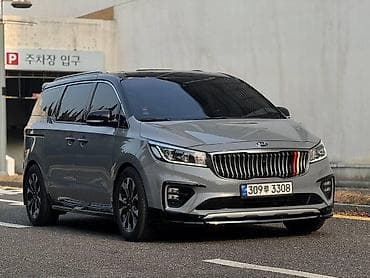 салон машина: Kia — 1